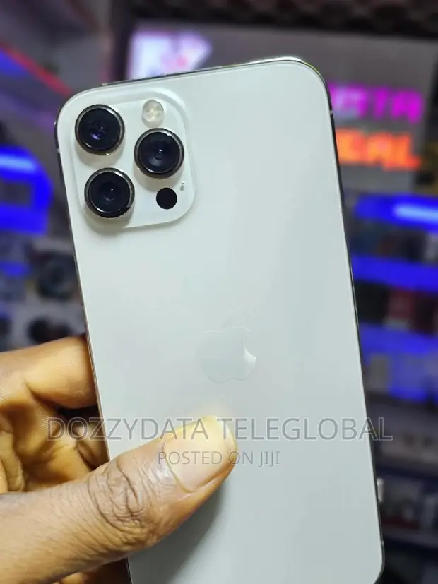 Apple iPhone 12 Pro Max 128 GB Rose Gold in Nnewi Mobile Phones