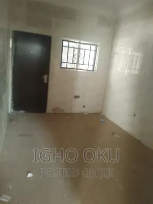 5bdrm Townhouse/Terrace in Dawaki for sale