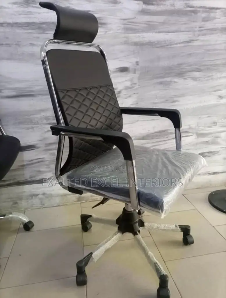 Unique Swivel Office Chair