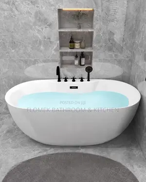 Self Standing Executive Bathtub