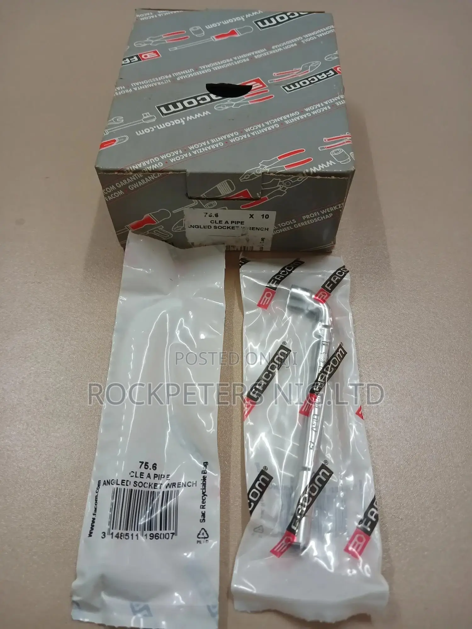 Facom 75.6 - Cle a Pipe Angled Socket Wrench