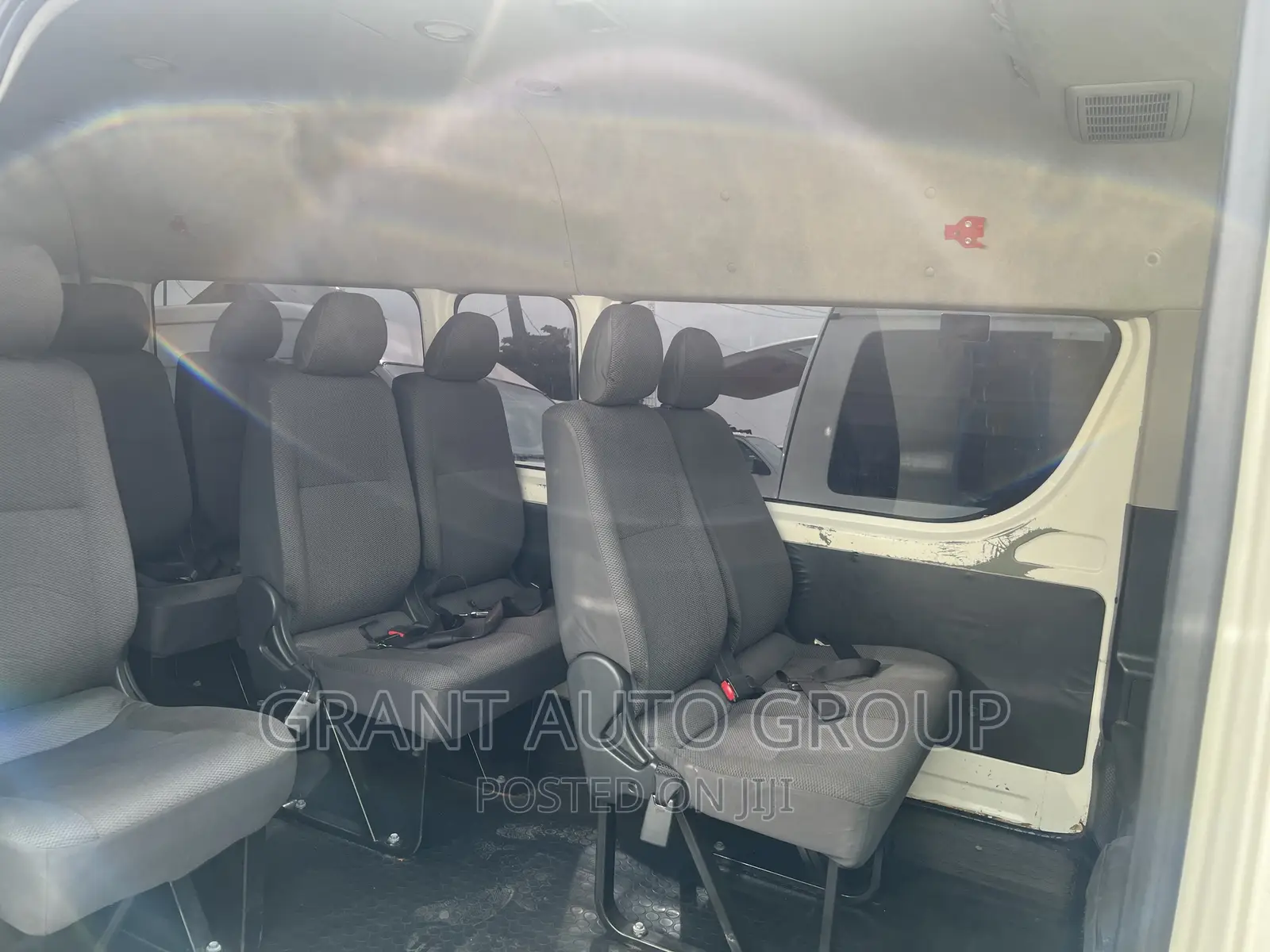 Toyota HiAce 2019 Silver