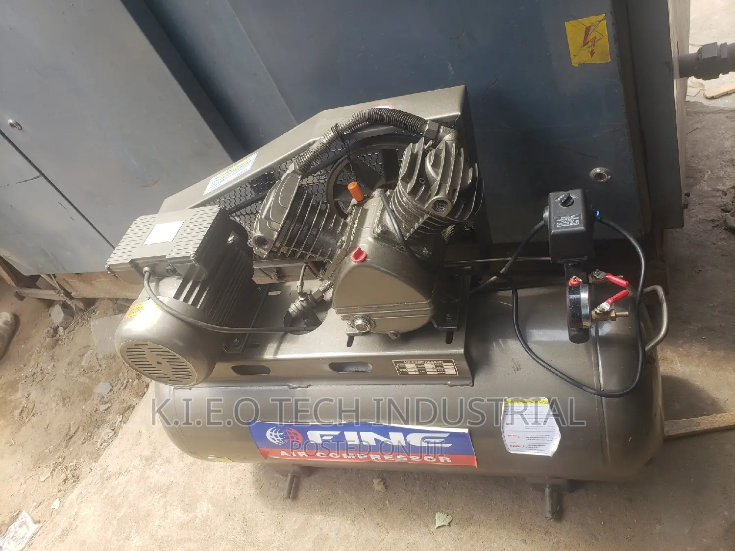 Piston Air Compressor 100L _3hp