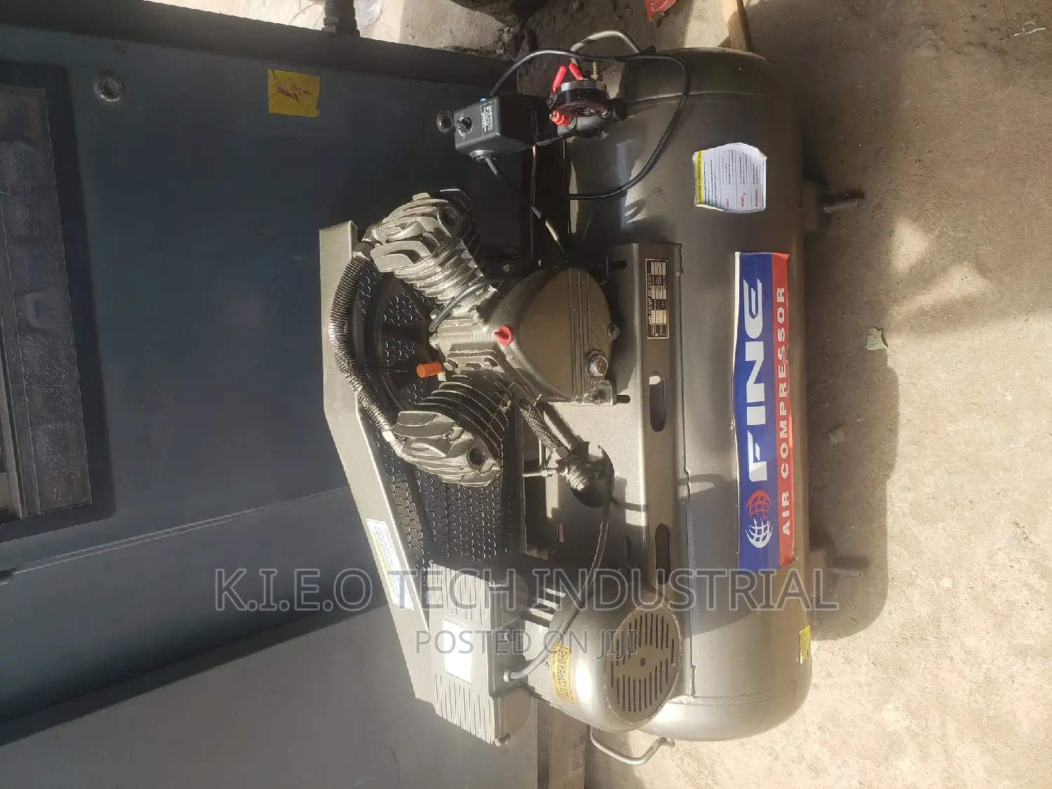 Piston Air Compressor 100L _3hp
