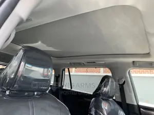 Toyota Highlander Limited AWD 2020 White
