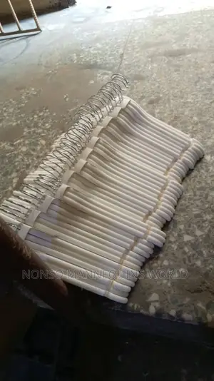 Bundles Of Plastic White Hangerz