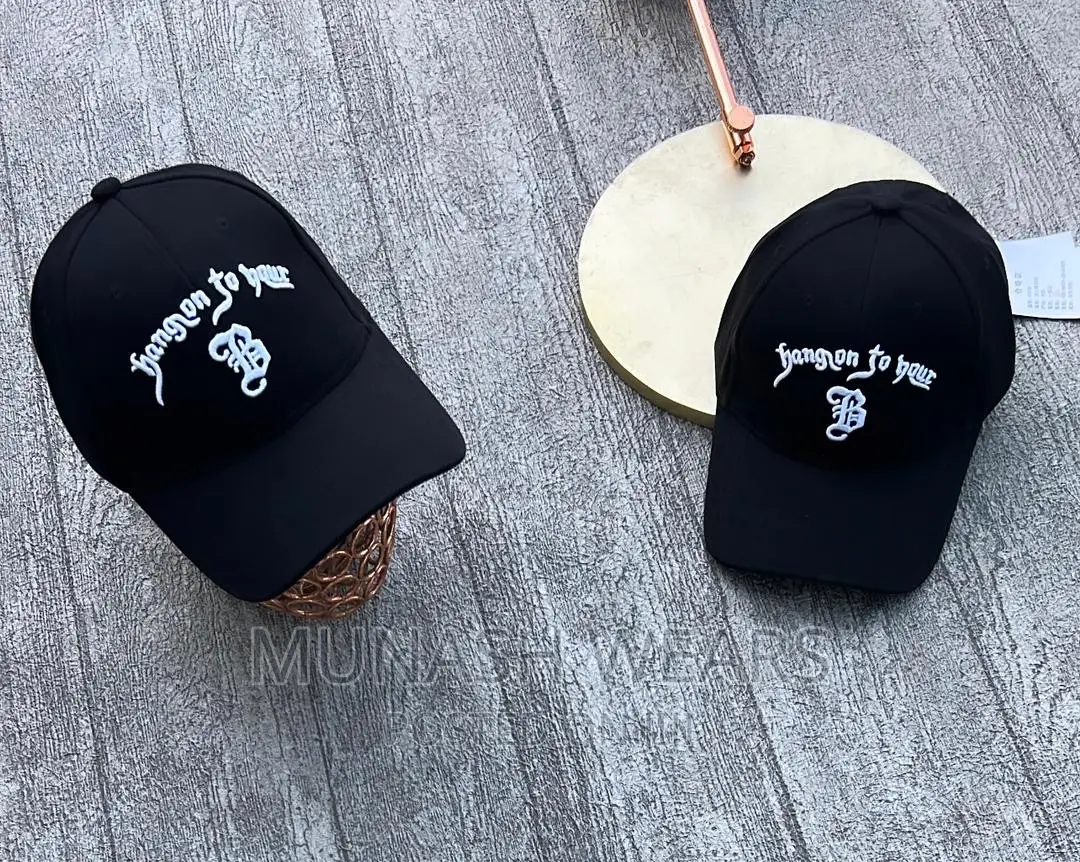 Luxury Caps COLLECTION’S
