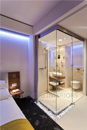 Transparent Bathroom Shower Cubicle