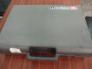 Facom 911B Diesel Engine Compression Test Set