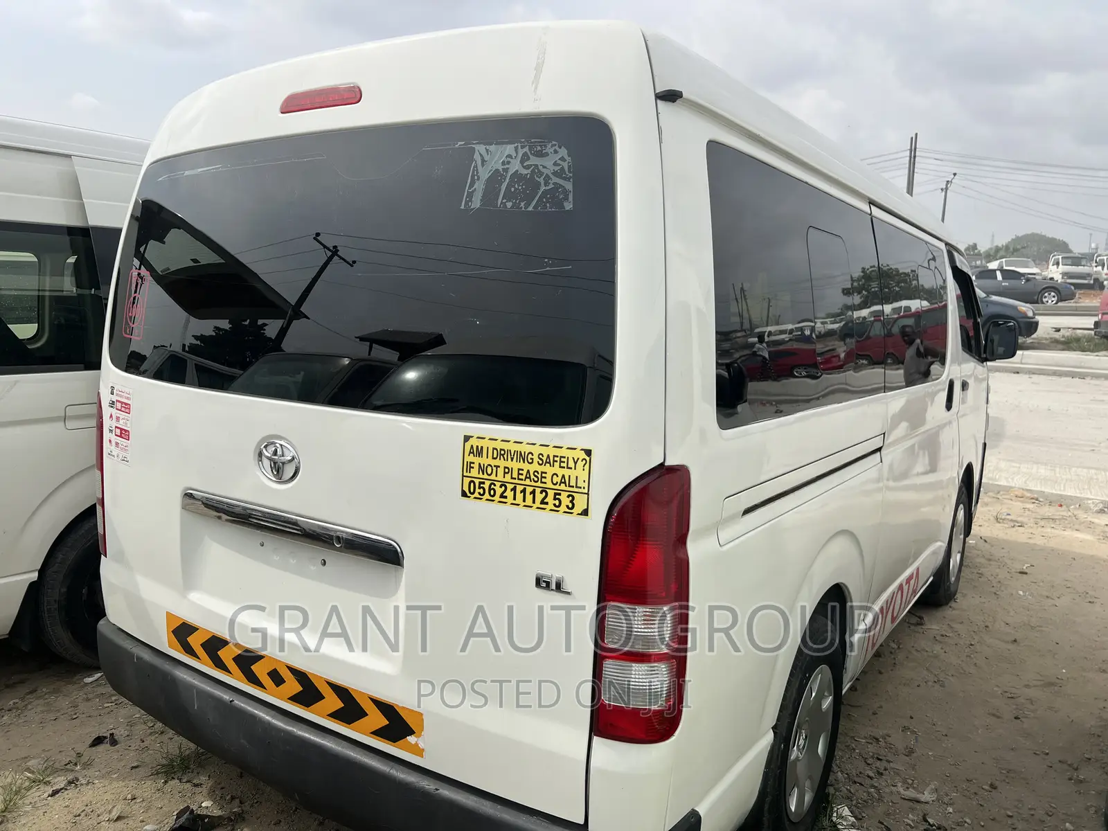 Toyota HiAce 2012 White