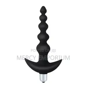 Vibrating Anal Beads and Plug