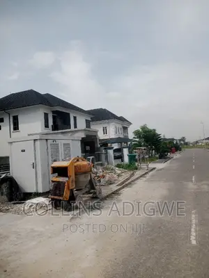 4bdrm Duplex in Royal Garden, Ajah for sale