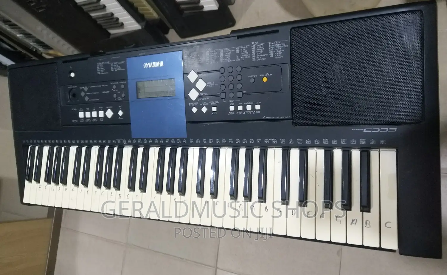 UK Used Yamaha PSR-E333 Keyboard