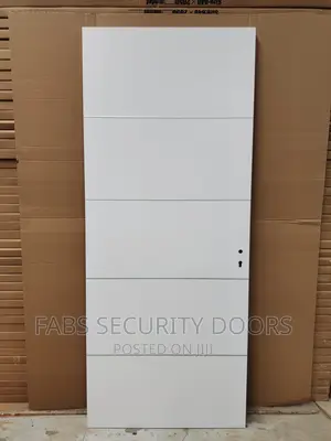 Wooden Door White (840mm)