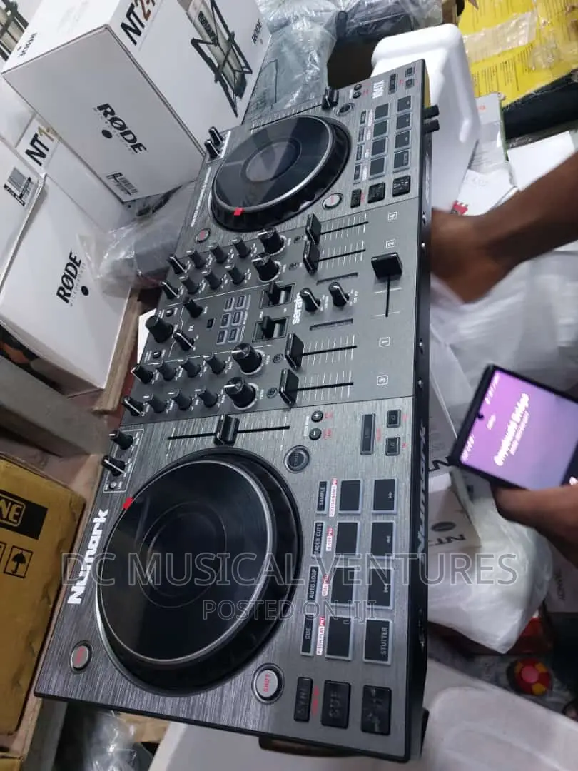 Numark Ns4fx