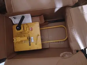 Enerpac P464, Two Speed, Ultima Steel Hydraulic Hand Pump