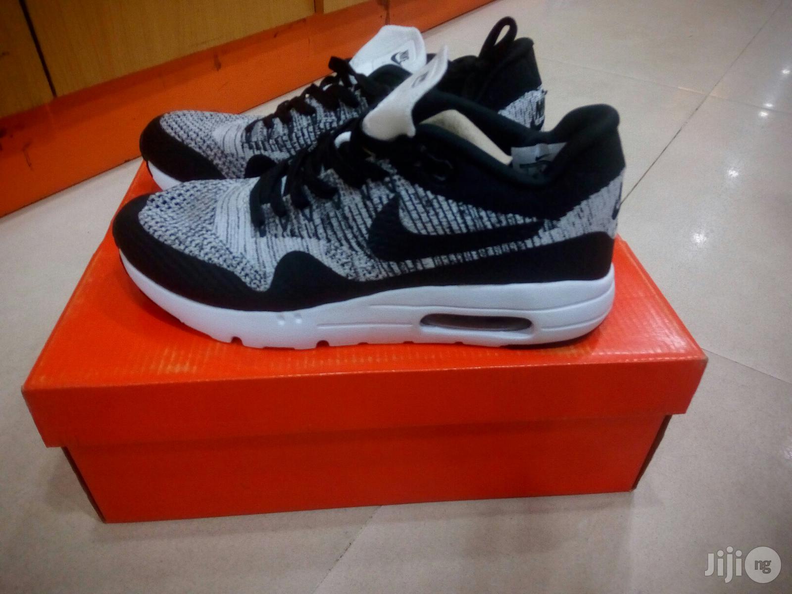 Nike Air Canvas.