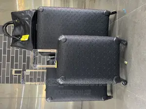 Lv Crested Set of 4 Luxury Box