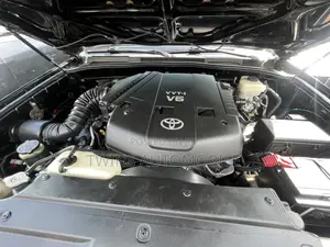 Toyota 4-Runner Limited 4x4 V6 2009 Black