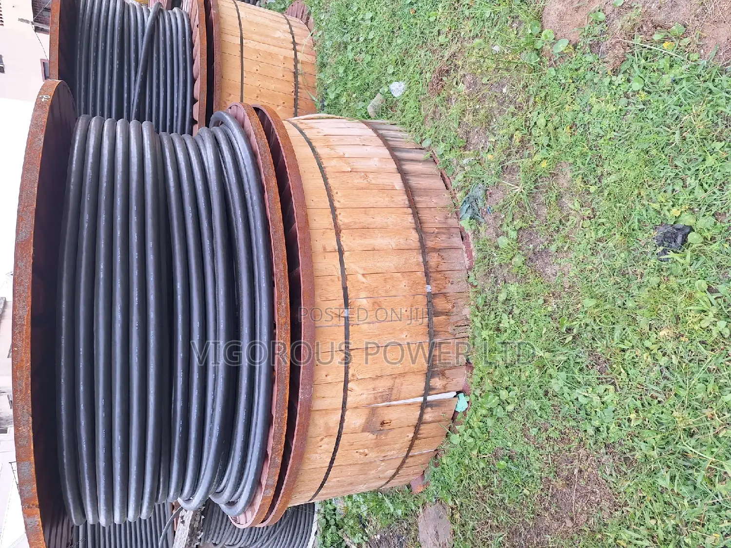 Ammourd Cable