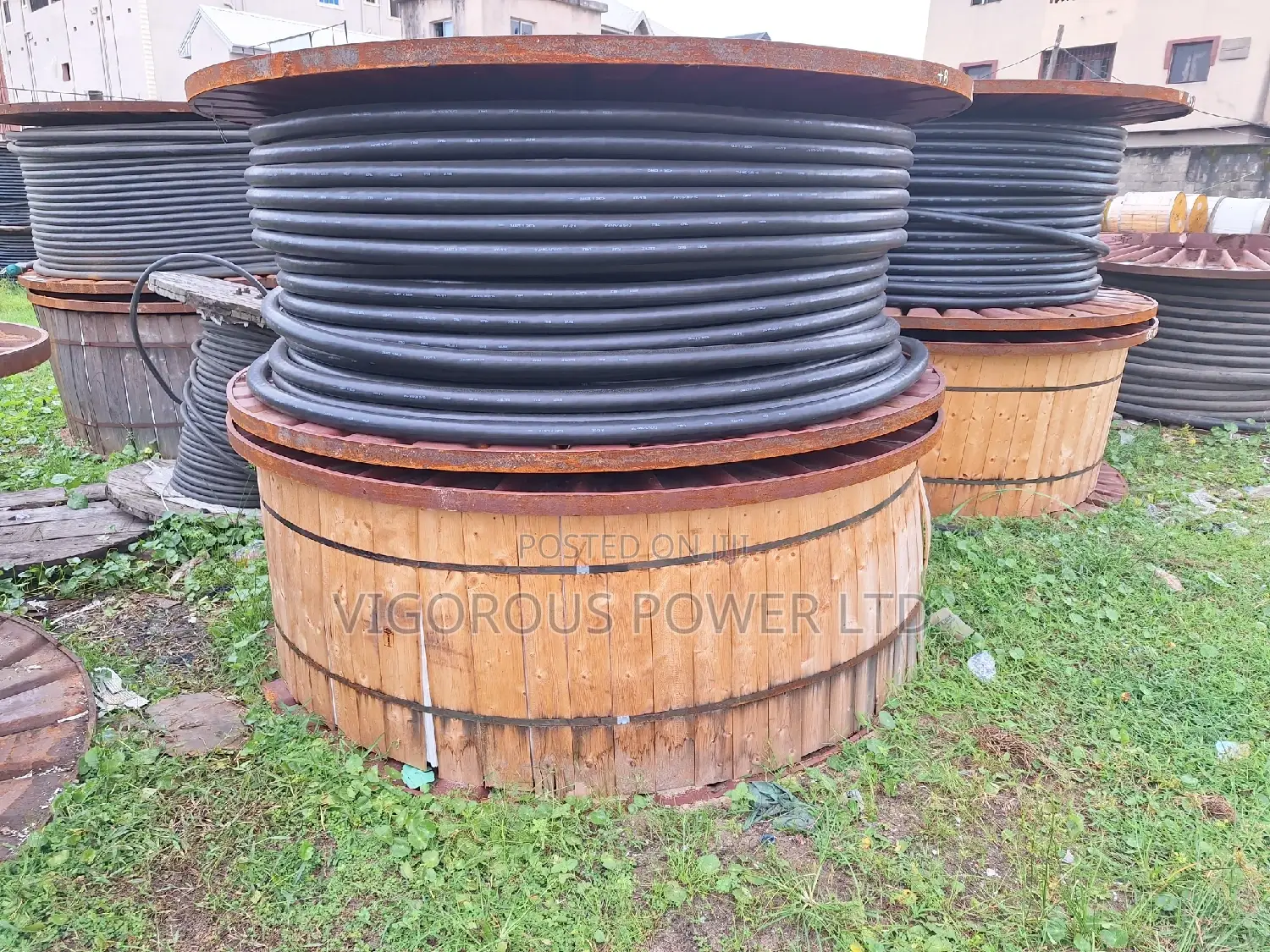 Ammourd Cable