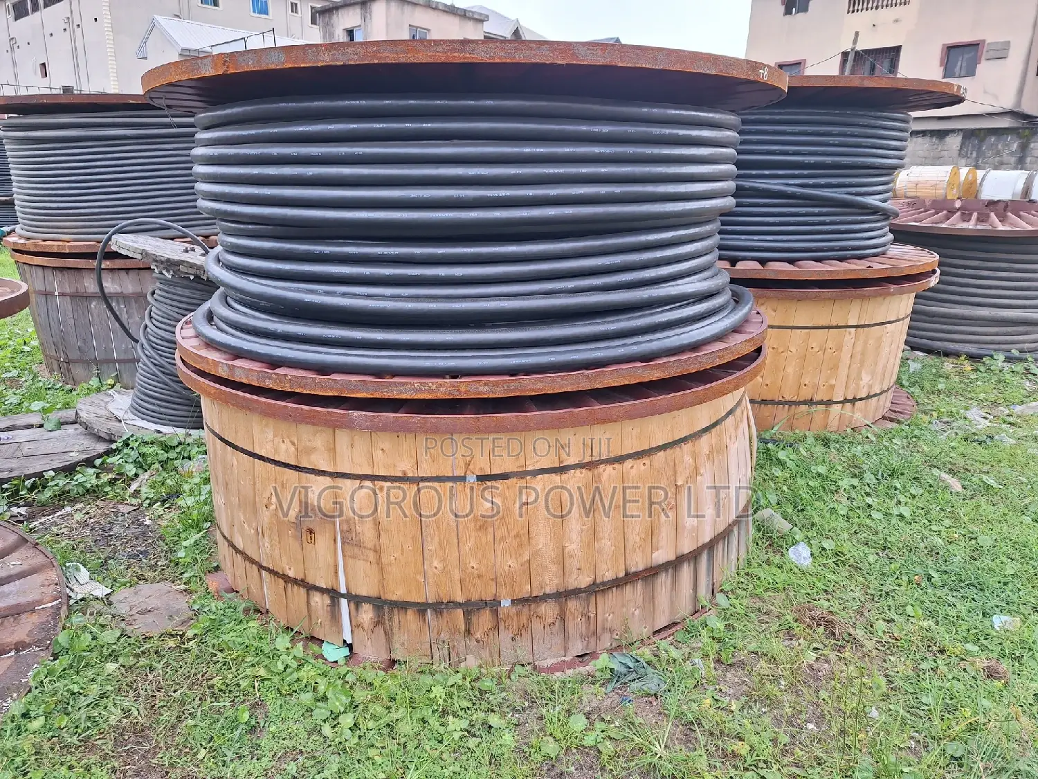 Ammourd Cable