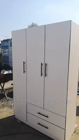 Wardrobe 4ft by 6ft Height