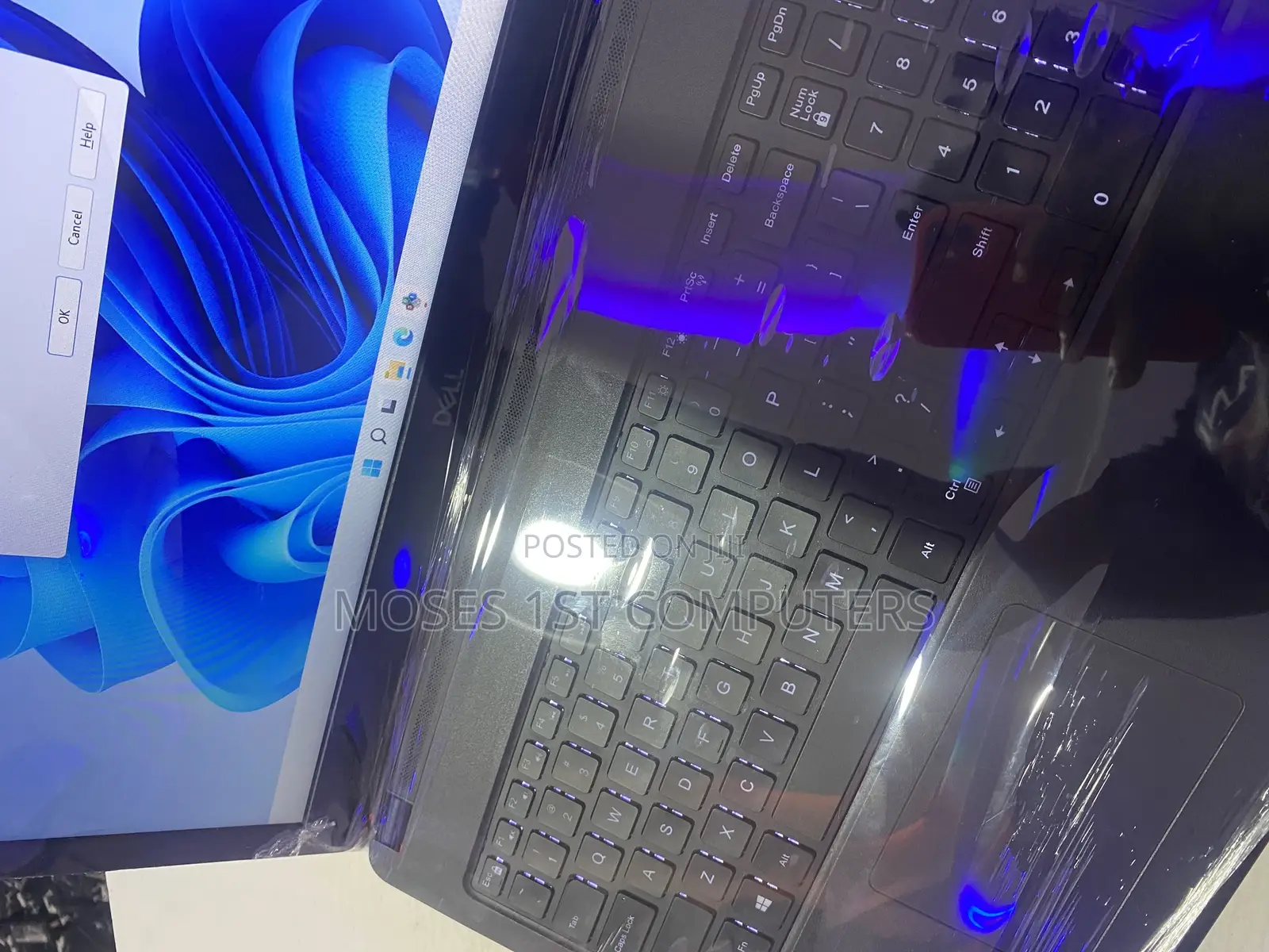 New Laptop Dell 8GB Intel Core i3 SSD 128GB