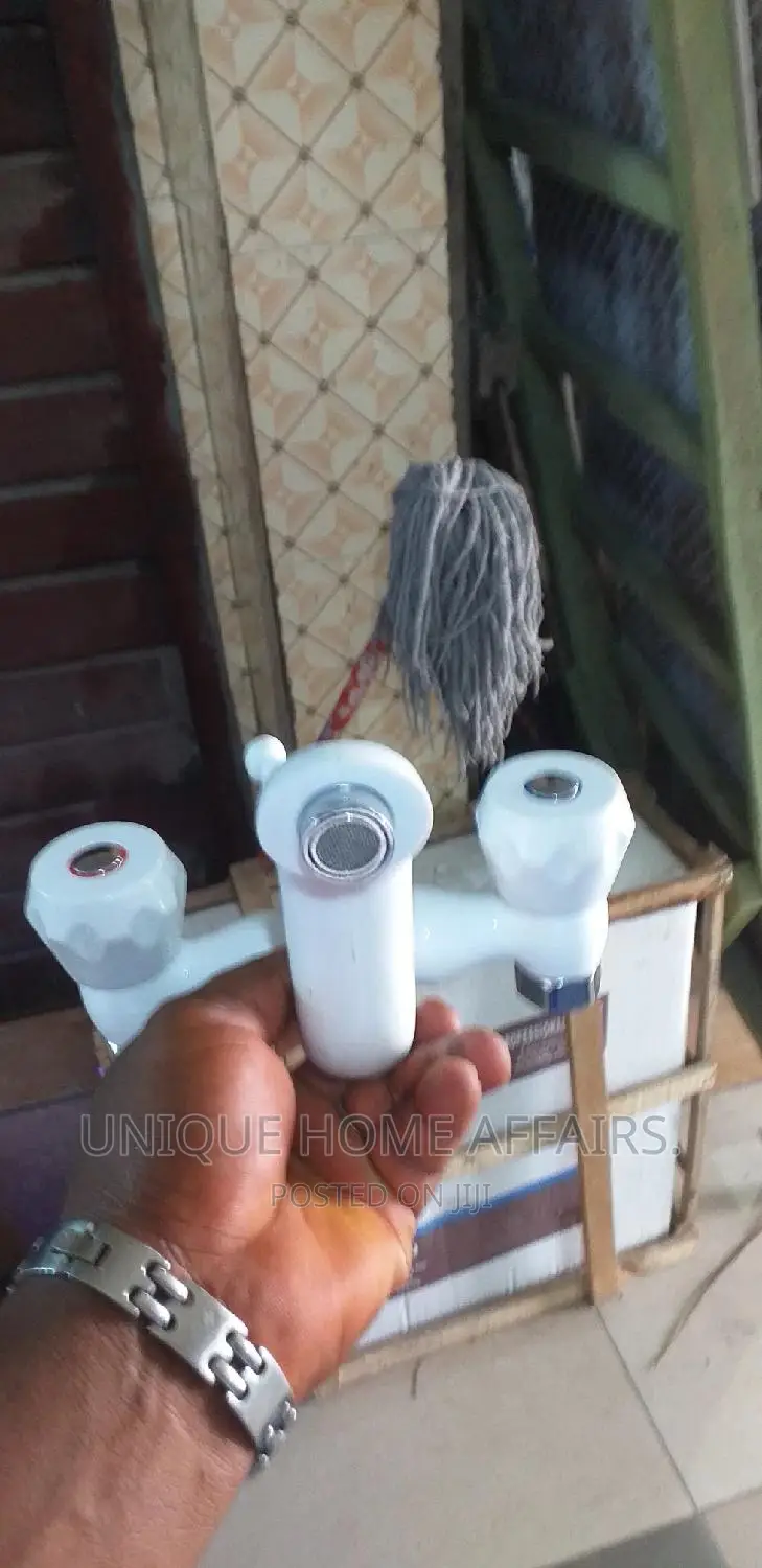 Plastic Bath Mixer
