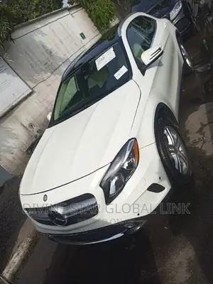 Mercedes-Benz GLA 250 2017 White