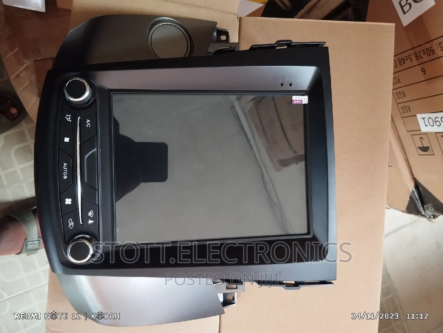 RAV4 08 -012 Tesla GPS Navigation System