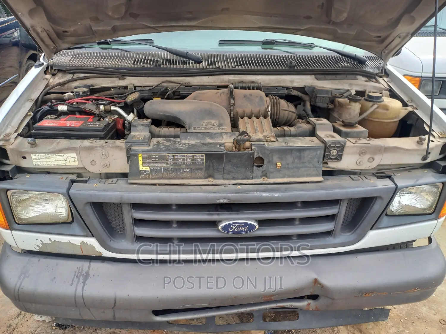 Ford E250 2006 White