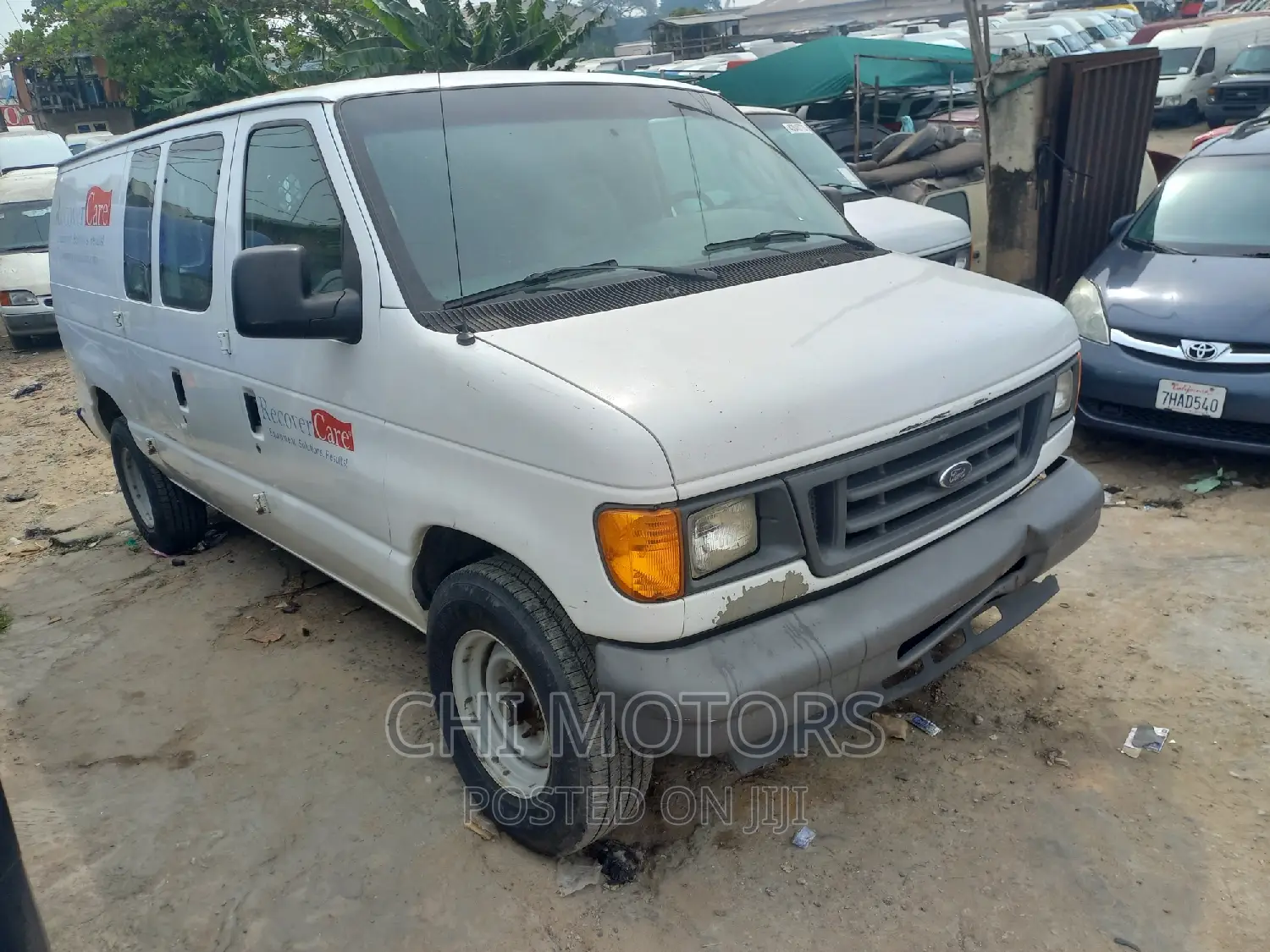 Ford E250 2006 White