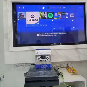 Playstation 4 With Games