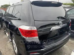 Toyota Highlander Limited 2012 Black