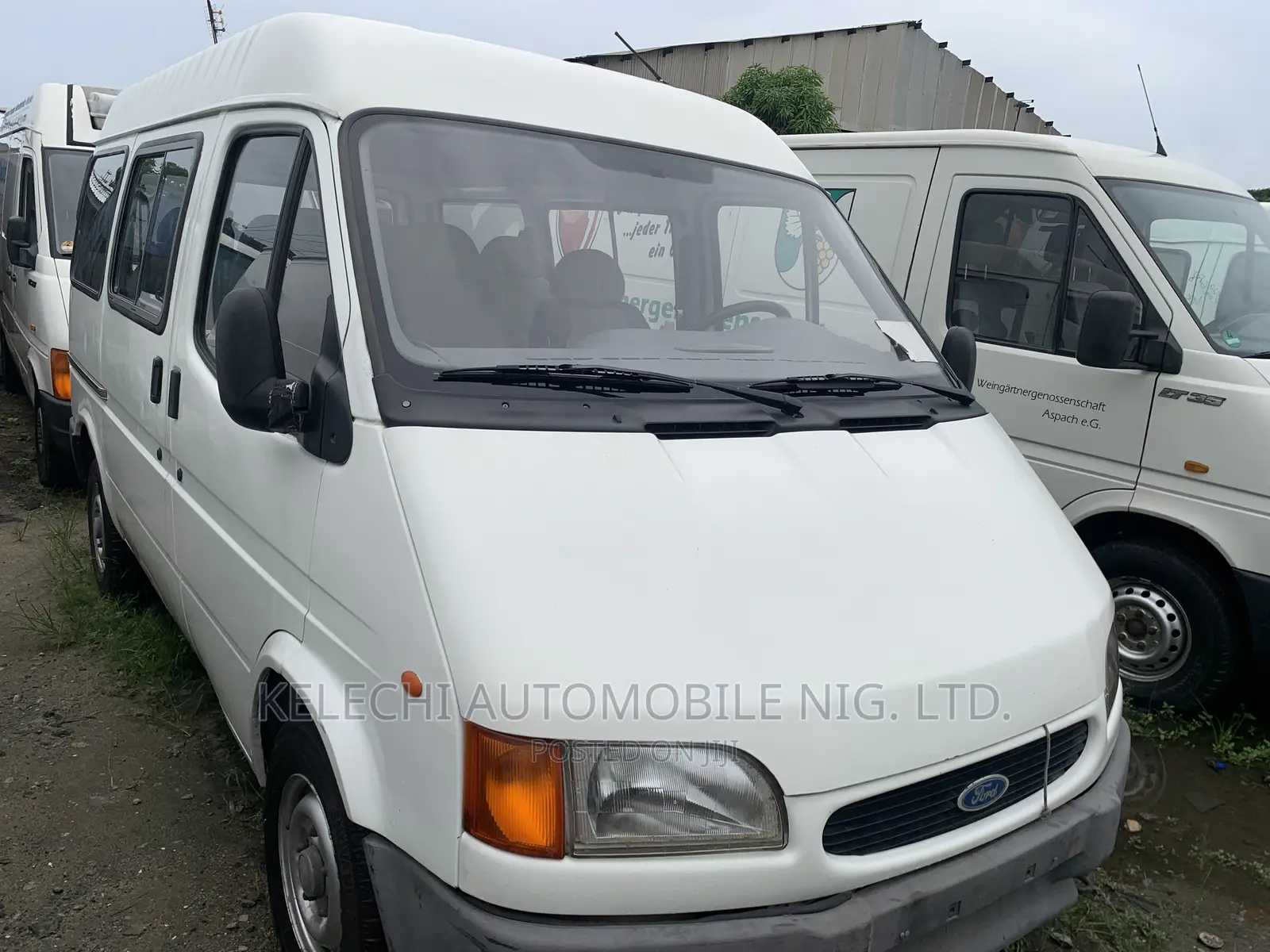 Ford Transit 2000 White