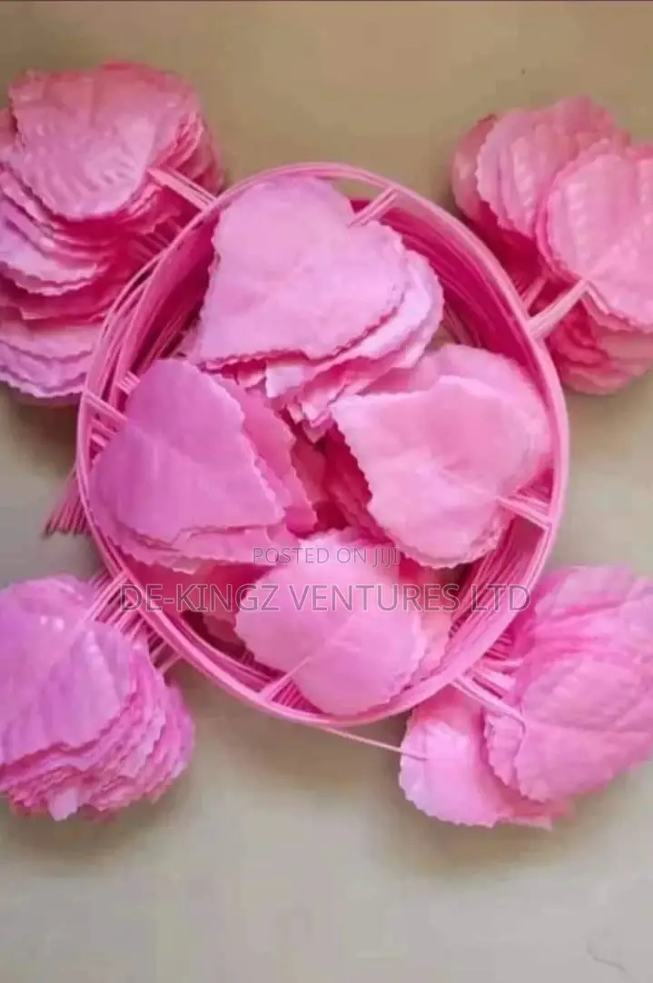 Artificial Dropping Flowers/Carpet Grass PAYMENT ON DELIVERY