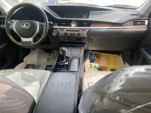 Lexus ES 350 FWD 2013 Black