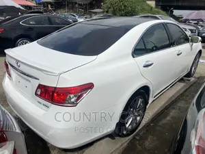 Lexus ES 350 2011 White