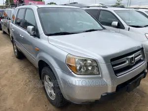 Honda Pilot 2006 Silver