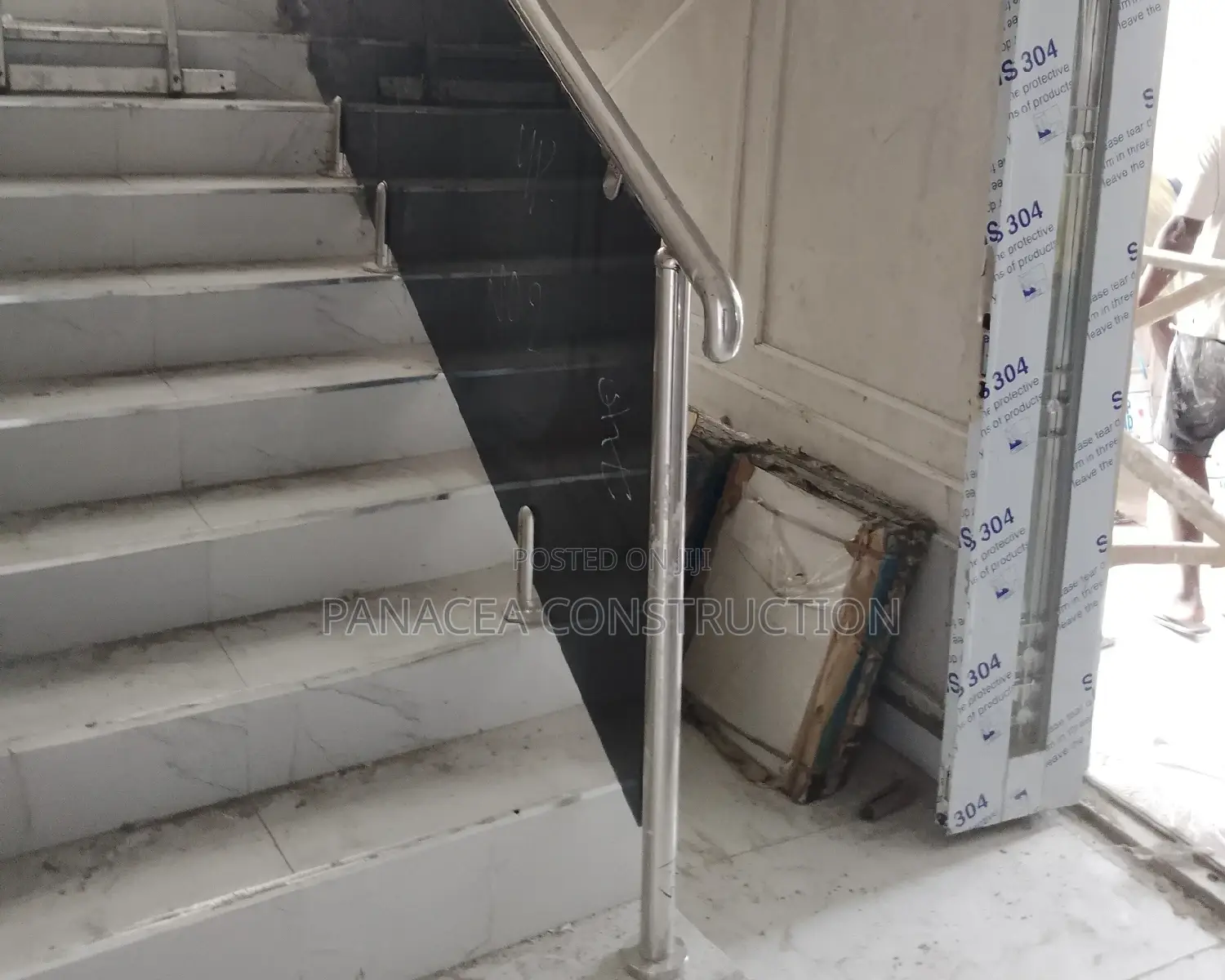 Window Aluminum and Stairs