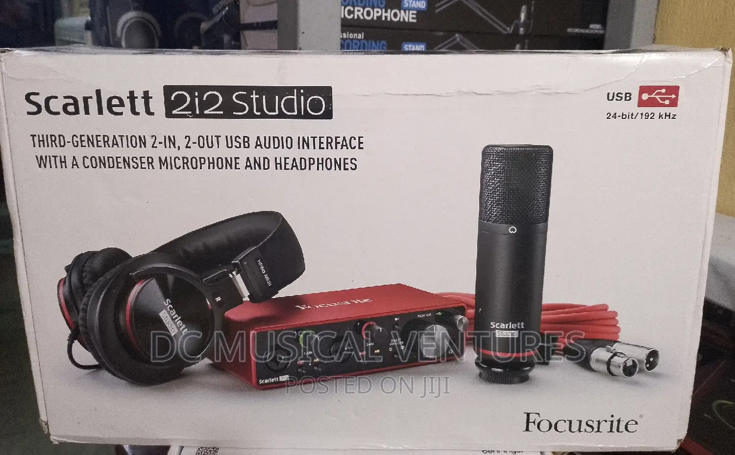 Scarlett 2i2 Third Generation With Microphone Headphone