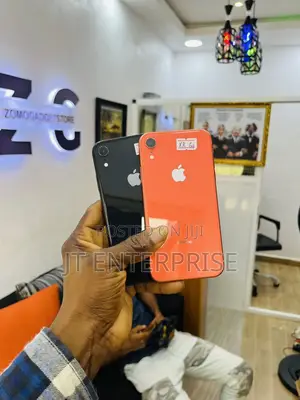 Apple iPhone XR 64 GB Black
