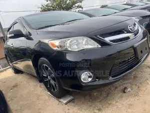 Toyota Corolla LE 4dr Sedan (1.8L 4cyl 4A) 2010 Black