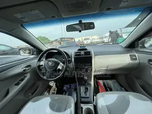 Toyota Corolla 2013 Blue