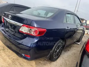 Toyota Corolla 2013 Blue