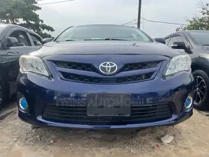Toyota Corolla 2013 Blue