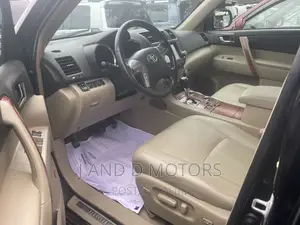 Toyota Highlander Limited 2012 Black