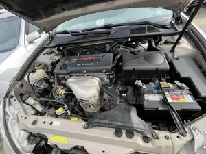Toyota Camry 2005 Gold