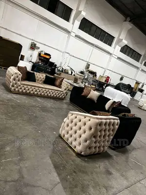 High Quality Complete Set Home Sofa Chair.
